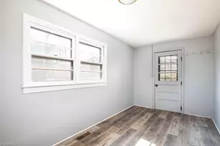 1616 Lucas Ave, Greensboro, NC 27405 - Photo 8