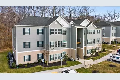 2606 Pennoak Way #C, Greensboro, NC 27407 - Photo 2