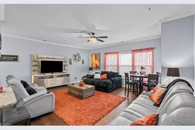 2606 Pennoak Way #C, Greensboro, NC 27407 - Photo 8