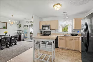 3904 Riverdale Dr, Greensboro, NC 27406 - Photo 8