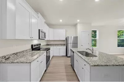 2112 Willow Glen Drive, Graham, NC 27253 - Photo 4