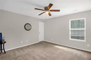 4215 Field Crossing Dr, Winston-Salem, NC 27107 - Photo 30