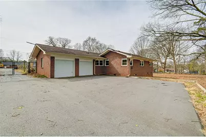 3915 Avera Avenue, Winston-Salem, NC 27106 - Photo 30