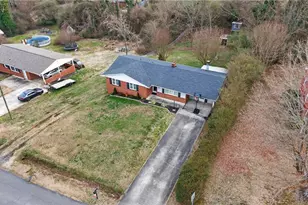 236 Charles Ave, Asheboro, NC 27205 - Photo 2