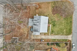 405 Miltwood Dr, Greensboro, NC 27455 - Photo 36