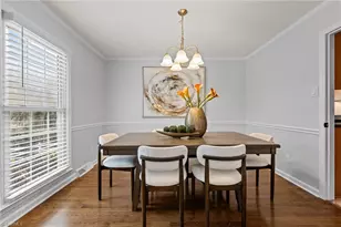 405 Miltwood Dr, Greensboro, NC 27455 - Photo 4