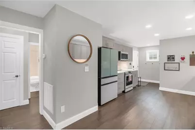 702 E Farriss Avenue, High Point, NC 27262 - Photo 18