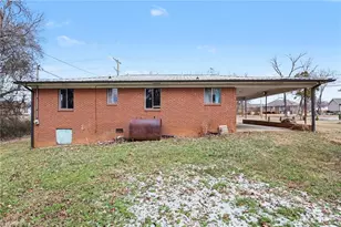 1892 Lake Rd, Thomasville, NC 27360 - Photo 8