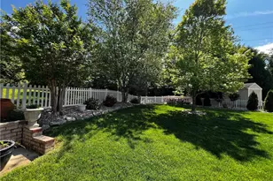 3477 Lilliefield Ln, High Point, NC 27265 - Photo 6