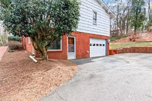 3116 Burkeshore Rd, Winston-Salem, NC 27106 - Photo 30