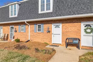 506 Carolyn Ct, Eden, NC 27288 - Photo 4