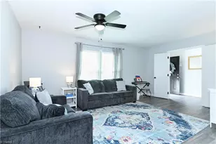 6108 Arcadia Dr, Greensboro, NC 27410 - Photo 6