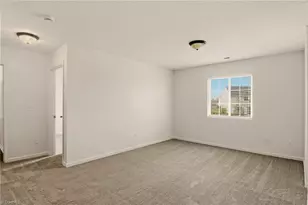 1828 Chatfield Dr, High Point, NC 27260 - Photo 20