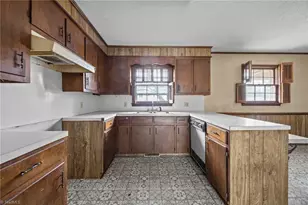 204 Hamilton Rd, Lexington, NC 27295 - Photo 12