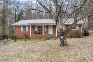 204 Hamilton Rd, Lexington, NC 27295 - Photo 4