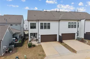 10149 Rainier Trail Dr NW, Huntersville, NC 28078 - Photo 8