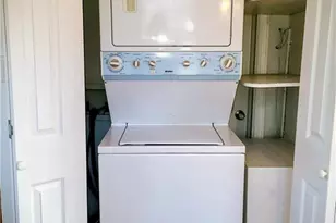 1400 Roslyn Dr, Burlington, NC 27215 - Photo 10