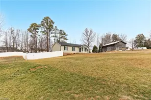 2069 Darwick Rd, Winston-Salem, NC 27127 - Photo 2