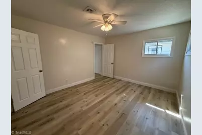 910 Richland Street #A, High Point, NC 27260 - Photo 8