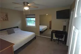 2215 Shadow Valley Rd, High Point, NC 27265 - Photo 8