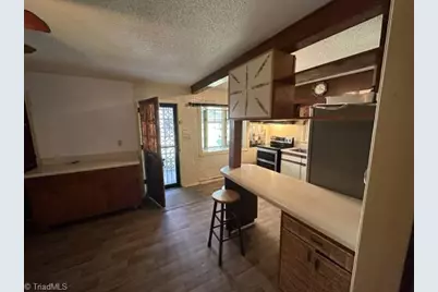 1704 Pichard Street, Greensboro, NC 27401 - Photo 8