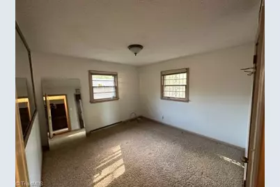 1704 Pichard Street, Greensboro, NC 27401 - Photo 18