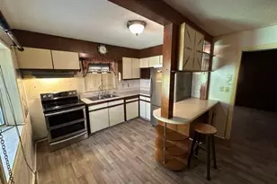 1704 Pichard St, Greensboro, NC 27401 - Photo 10