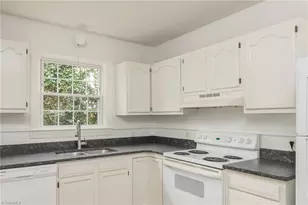 1612 W 1st St, Winston-Salem, NC 27101 - Photo 8