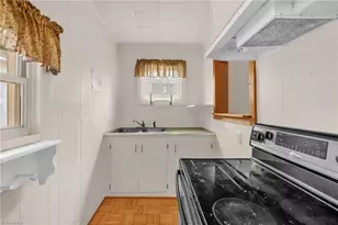 904 Branch St, Eden, NC 27288 - Photo 6