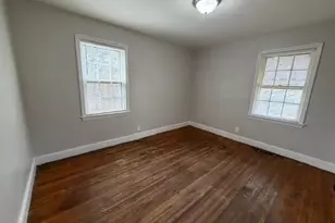 3806 Wooddale Ln, Greensboro, NC 27405 - Photo 12