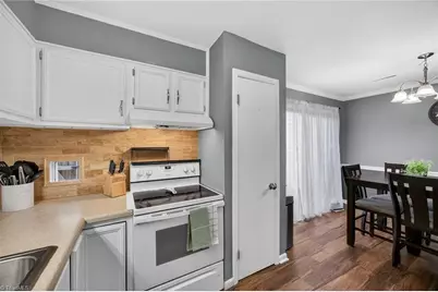 416 Century Court, Kernersville, NC 27284 - Photo 8