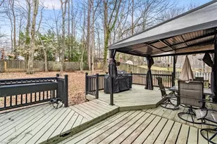 1202 Hickory Trace Dr, Greensboro, NC 27407 - Photo 38