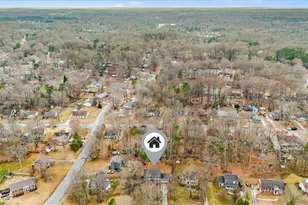 1202 Hickory Trace Dr, Greensboro, NC 27407 - Photo 46