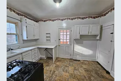 4902 Cherry Street, Winston-Salem, NC 27105 - Photo 32