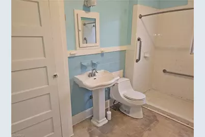 4902 Cherry Street, Winston-Salem, NC 27105 - Photo 22