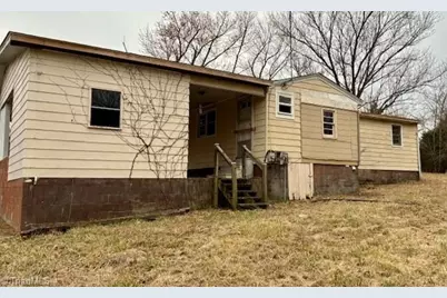 487 Brooks Road, Reidsville, NC 27320 - Photo 8