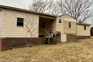 487 Brooks Rd, Reidsville, NC 27320 - Photo 8