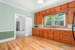 429 N Asheboro St, Liberty, NC 27298 - Photo 8