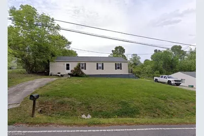 2715 Central Avenue, High Point, NC 27260 - Photo 1