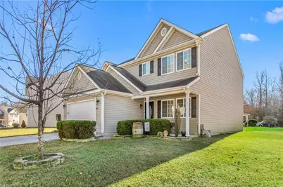 400 Walnut Crossing Drive, Whitsett, NC 27377 - Photo 2