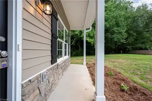2901 Weisner Ct, Winston-Salem, NC 27127 - Photo 12