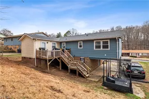 1365 W Sedgefield Dr, Winston-Salem, NC 27107 - Photo 6