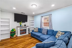 1365 W Sedgefield Dr, Winston-Salem, NC 27107 - Photo 14