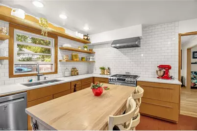 905 Northshore Court, High Point, NC 27265 - Photo 14