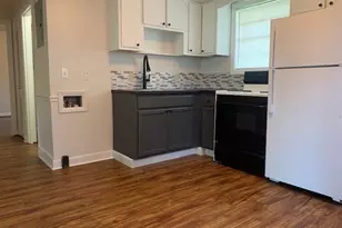 1813 Walker Ave, Greensboro, NC 27403 - Photo 10