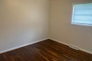 1813 Walker Ave, Greensboro, NC 27403 - Photo 8