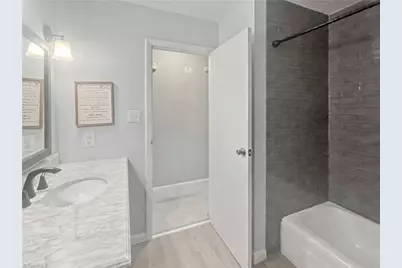3222 S Elm Eugene Street, Greensboro, NC 27406 - Photo 10
