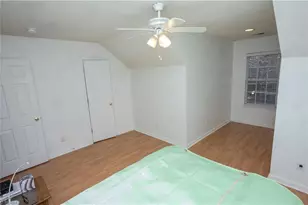 10 Hudson Cir, Greensboro, NC 27410 - Photo 14