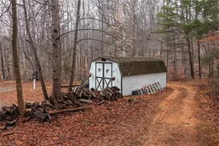 235 Geneva Dr, Eden, NC 27288 - Photo 34