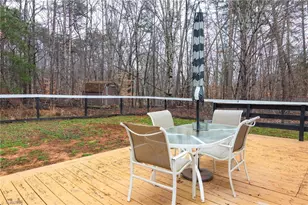 235 Geneva Dr, Eden, NC 27288 - Photo 24